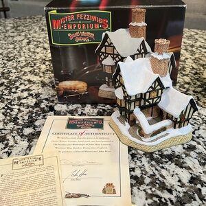 David Winter Cottages Christmas 1990 Mister Fezziwig’s Emporium
